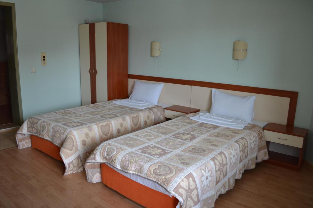 Hotel Perla Gorna Oryakhovitsa Ngoại thất bức ảnh