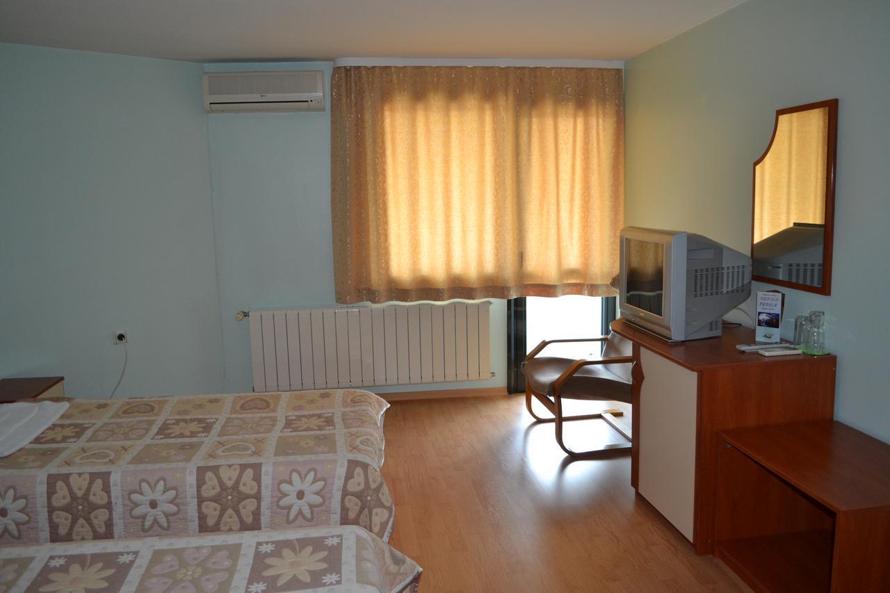 Hotel Perla Gorna Oryakhovitsa Ngoại thất bức ảnh