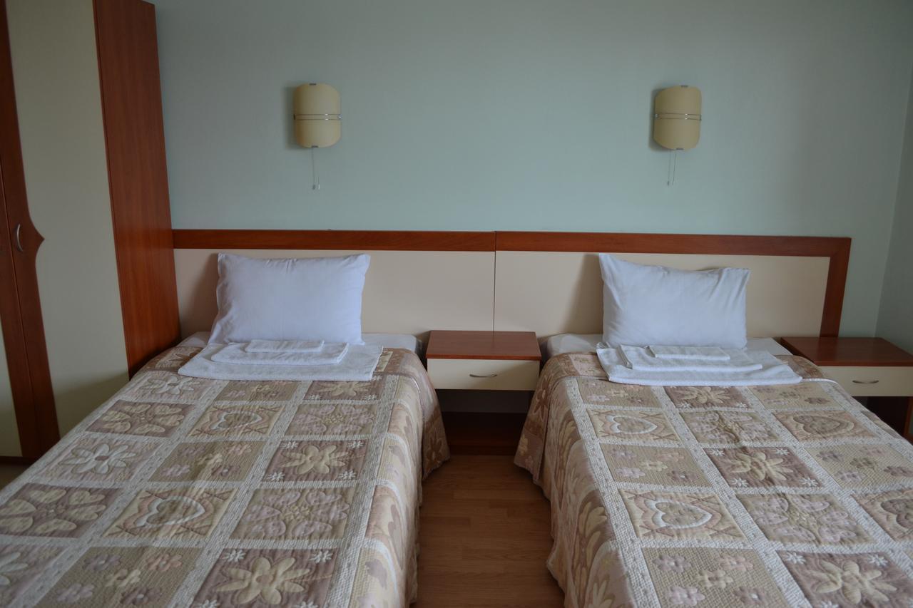 Hotel Perla Gorna Oryakhovitsa Ngoại thất bức ảnh